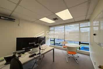 115Sqm East Tamaki Office