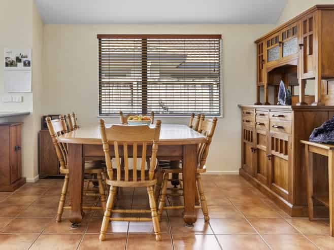 31 Balmoral Drive, Hilltop