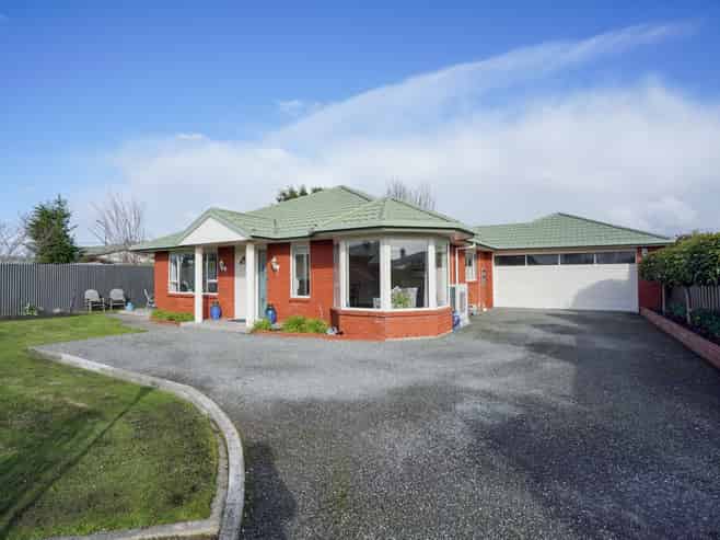 11 Kakapo Street, Waikiwi