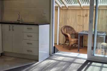 24D Balfour Street, Mornington
