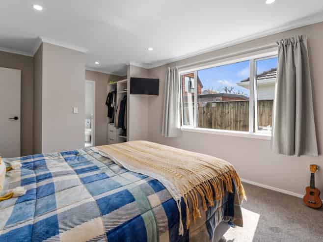 236 Ranolf Street, Glenholme