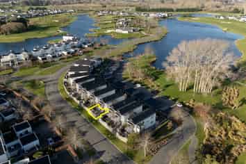 7/6 Harts Creek Lane, Northwood