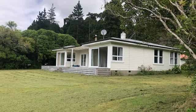 6617 Matawai Road, Matawai