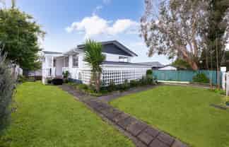 6 Aquarius Avenue, Glen Eden