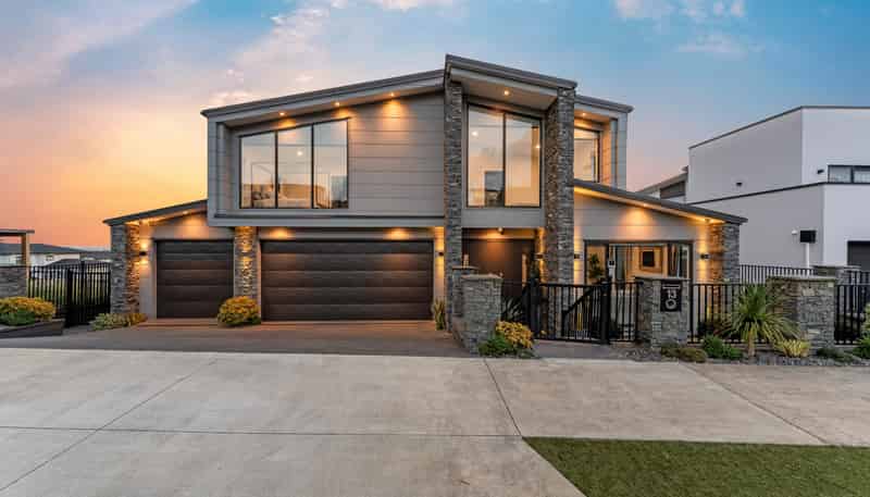 13 Michael Richard Place, East Tamaki Heights