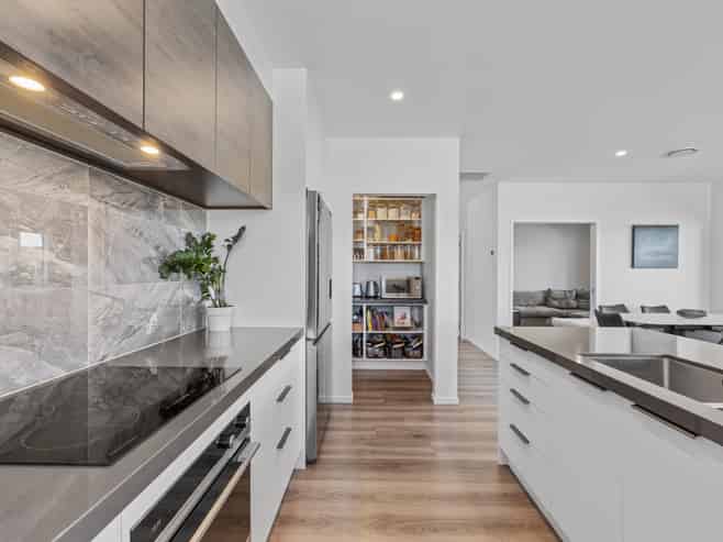 10 Mangaotuku Lane, Whalers Gate
