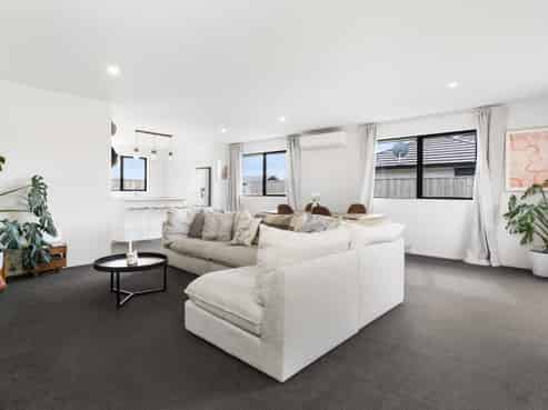 17 Merino Crescent, Amberley