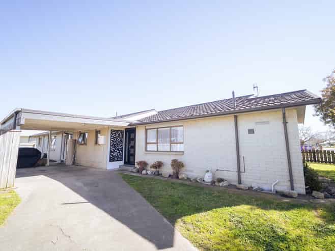 243 Flaxmere Avenue, Flaxmere
