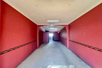 Retail Opportunity on Manukau Road - 75m2