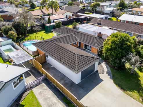 25 Pulham Crescent, Queenwood