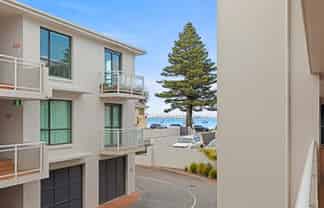 5/5 The Mall, Mount Maunganui