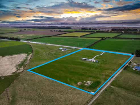 1260 Thongcaster Road, Oxford