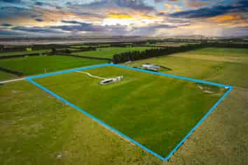 1260 Thongcaster Road, Burnt Hill