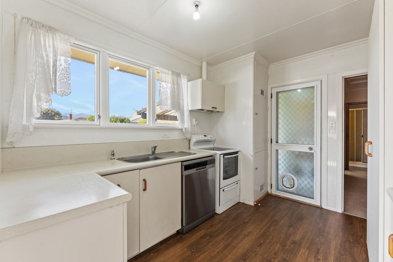 Great Buying and Great Location. - Widok 3