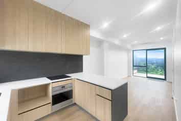 66 Parkwood Avenue, Westgate