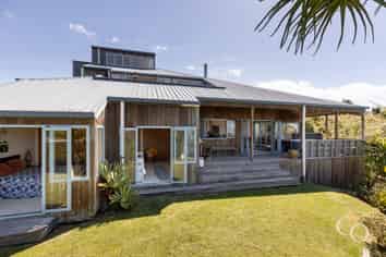 499 Wainui South Road, Whakamarama