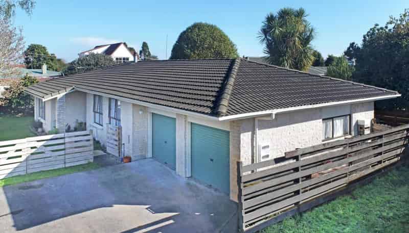 7B Kelvin Road, Papakura