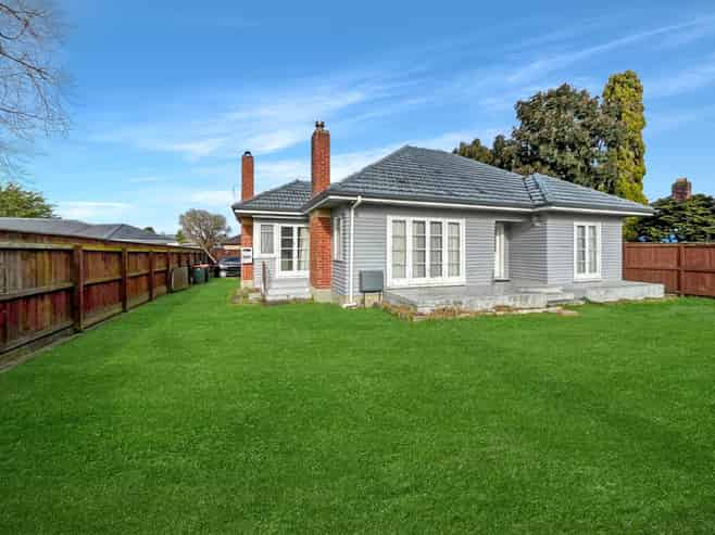 322 Great South Road, Papakura