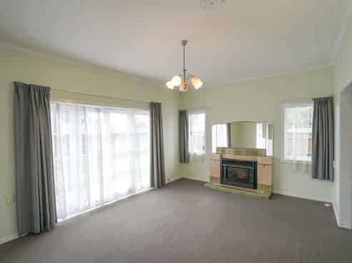 322 Great South Road, Papakura