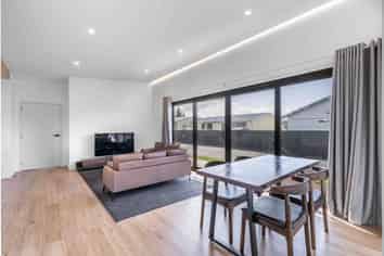 37 Jenkin Street, Strathern