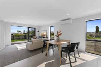 19 Paapaakiri Loop, Takanini