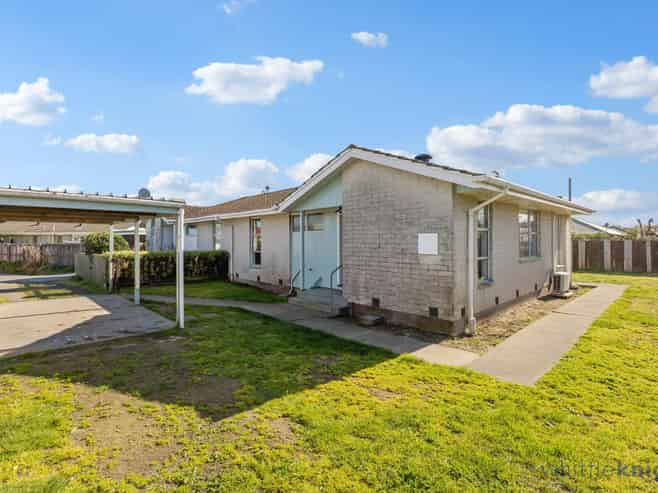 2/15A Genista Place, Parklands