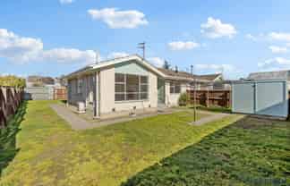 2/15A Genista Place, Parklands