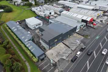 Unit F  | 91m2 Warehouse