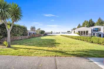 4 Lakefront Drive, Te Anau