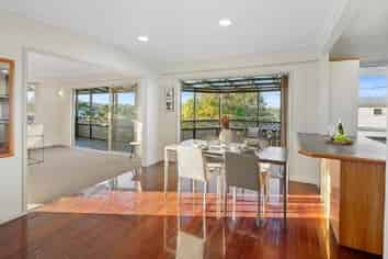 44 Penzance Road, Mairangi Bay