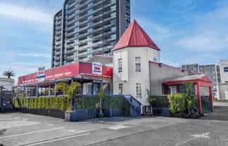 736 Great South Road, Manukau