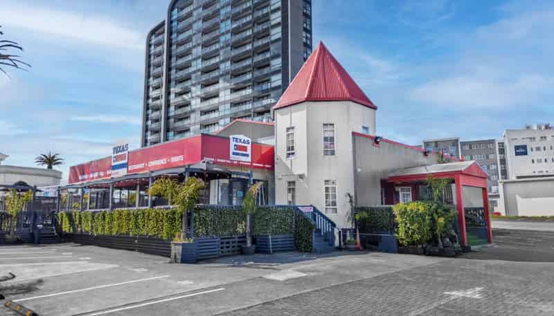 736 Great South Road, Manukau