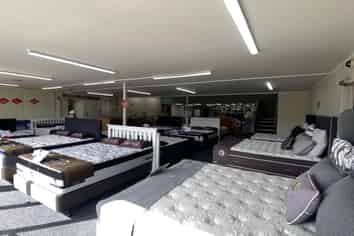 773SQM Warehouse/ Showroom-Mixed Use with Exposure
