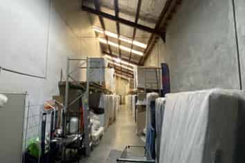 773SQM Warehouse/ Showroom-Mixed Use with Exposure