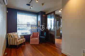 CHARACTER OFFICE WITH TIMBER FLOORS IN EPSOM