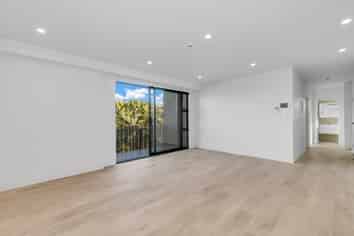 203/2 State Avenue, Onehunga