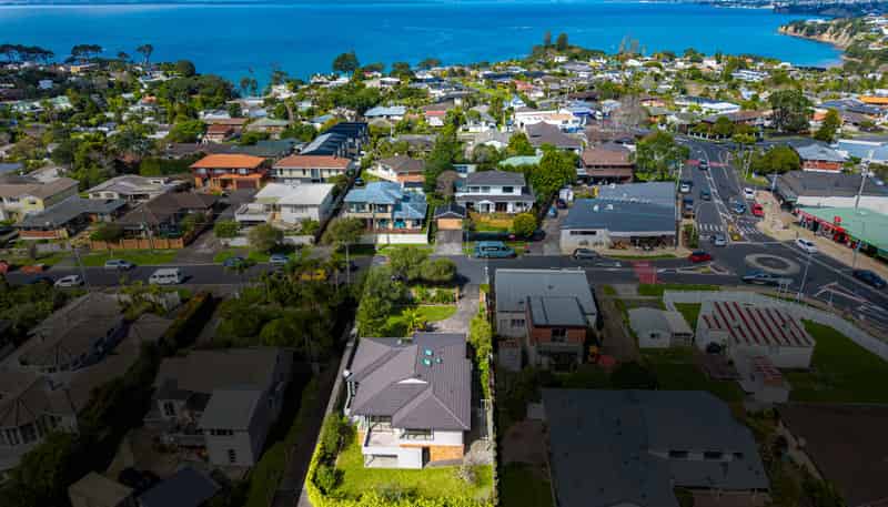 10 Toroa Street, Torbay