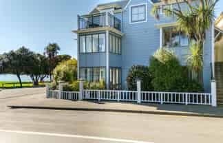 85C Beach Road, Akaroa