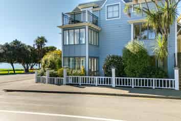 85C Beach Road, Akaroa