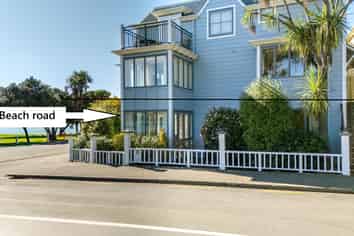 85C Beach Road, Akaroa