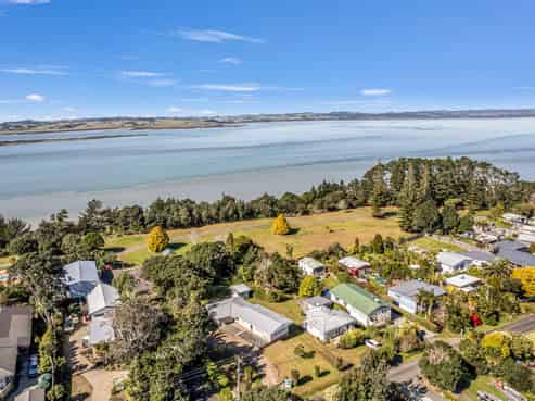 33 James Mcleod Road, Shelly Beach