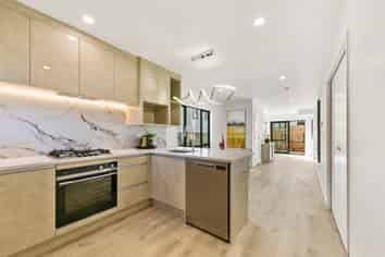 A & B/36 Hooks Road, Manurewa