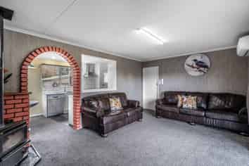 233 Ball Street, Kingswell