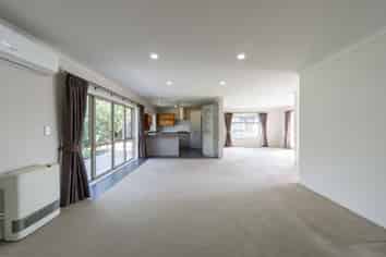 27 Whitney Place, Rototuna