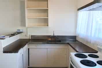 1/15 Robson Street, Mount Roskill