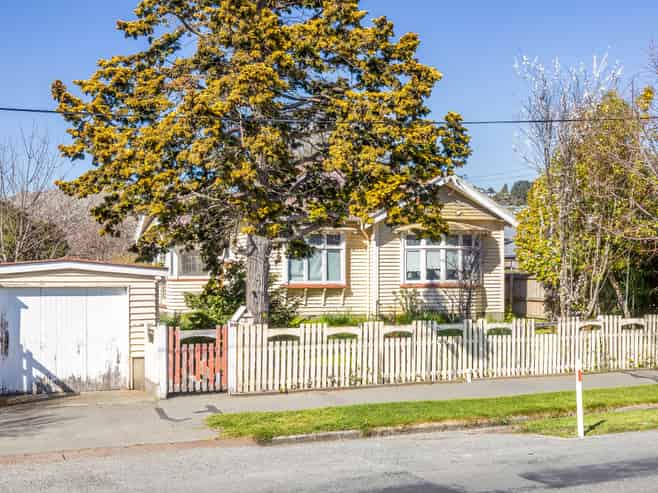 28 Gamblins Road, Saint Martins