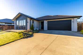 5 Windermere Drive, Mosgiel
