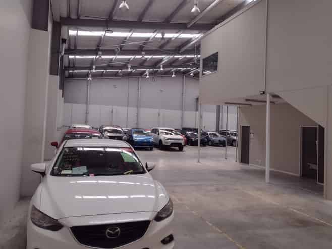 Modern office/warehouse - Addington