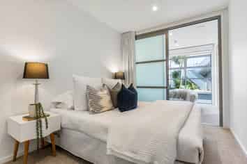 12/17 Link Crescent, Stanmore Bay