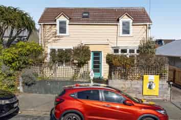 22 Normanby Street, Newtown